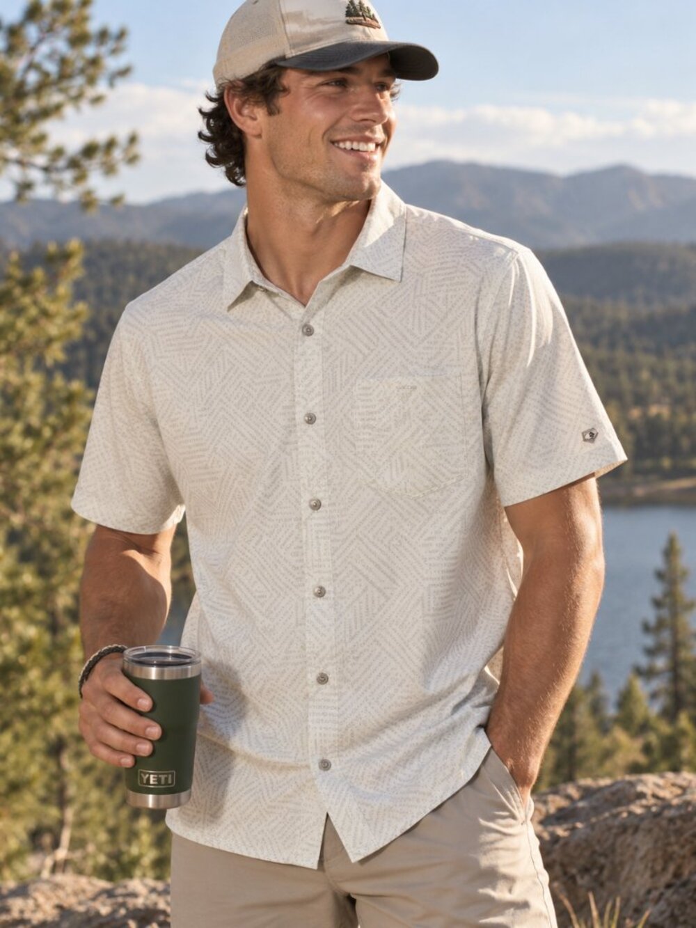 Kuhl Mens Large Short Sleeve Button Up Shirt Gray Geometric Outdoor Stretch